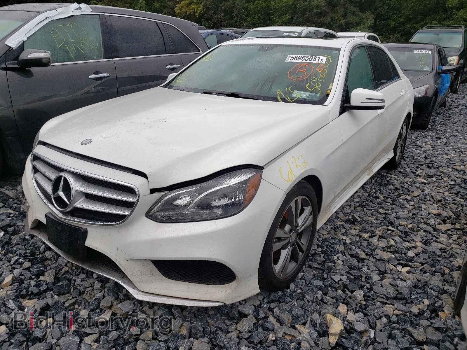 2015 MERCEDES-BENZ E-CLASS - VIN: WDDHF8JB8FB152319 - Фото 2