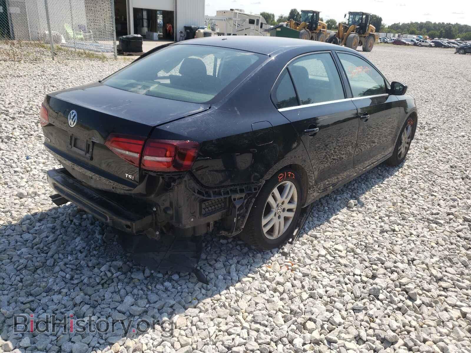 2017 VOLKSWAGEN JETTA - VIN: 3VW2B7AJ0HM359311 - Фото 4