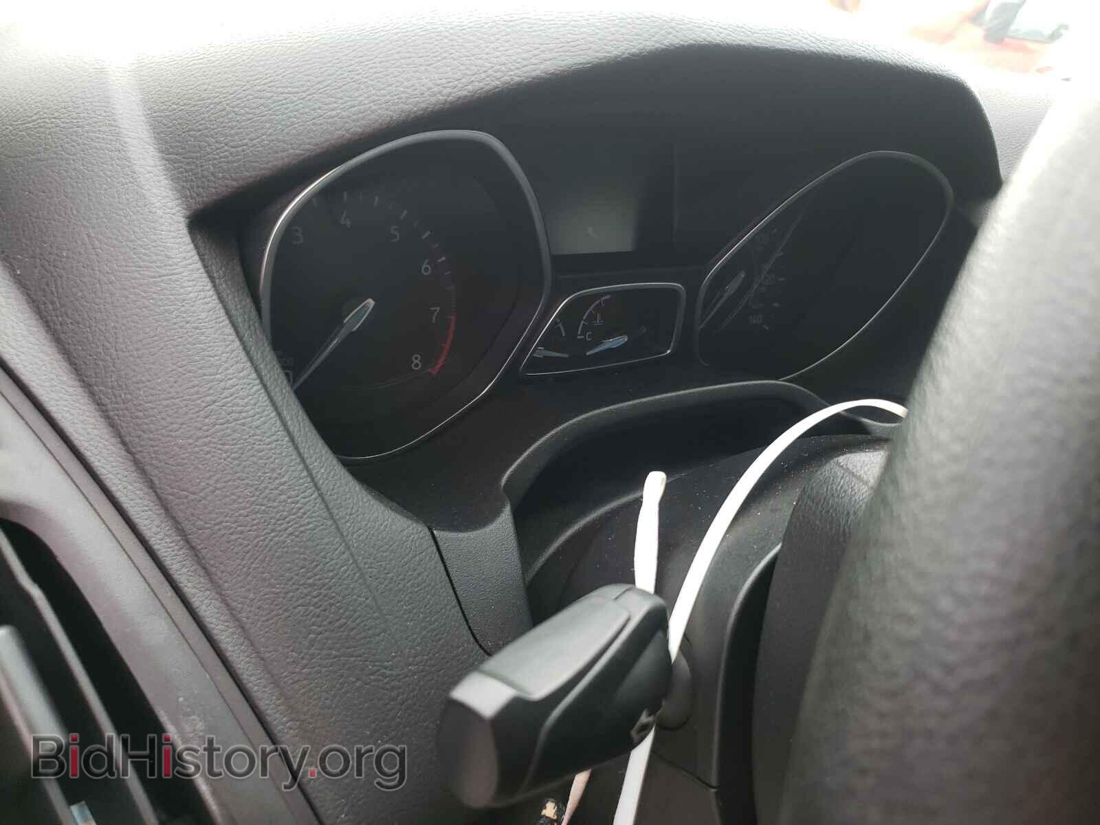 2016 FORD FOCUS - VIN: 1FADP3F22GL320779 - Фото 8