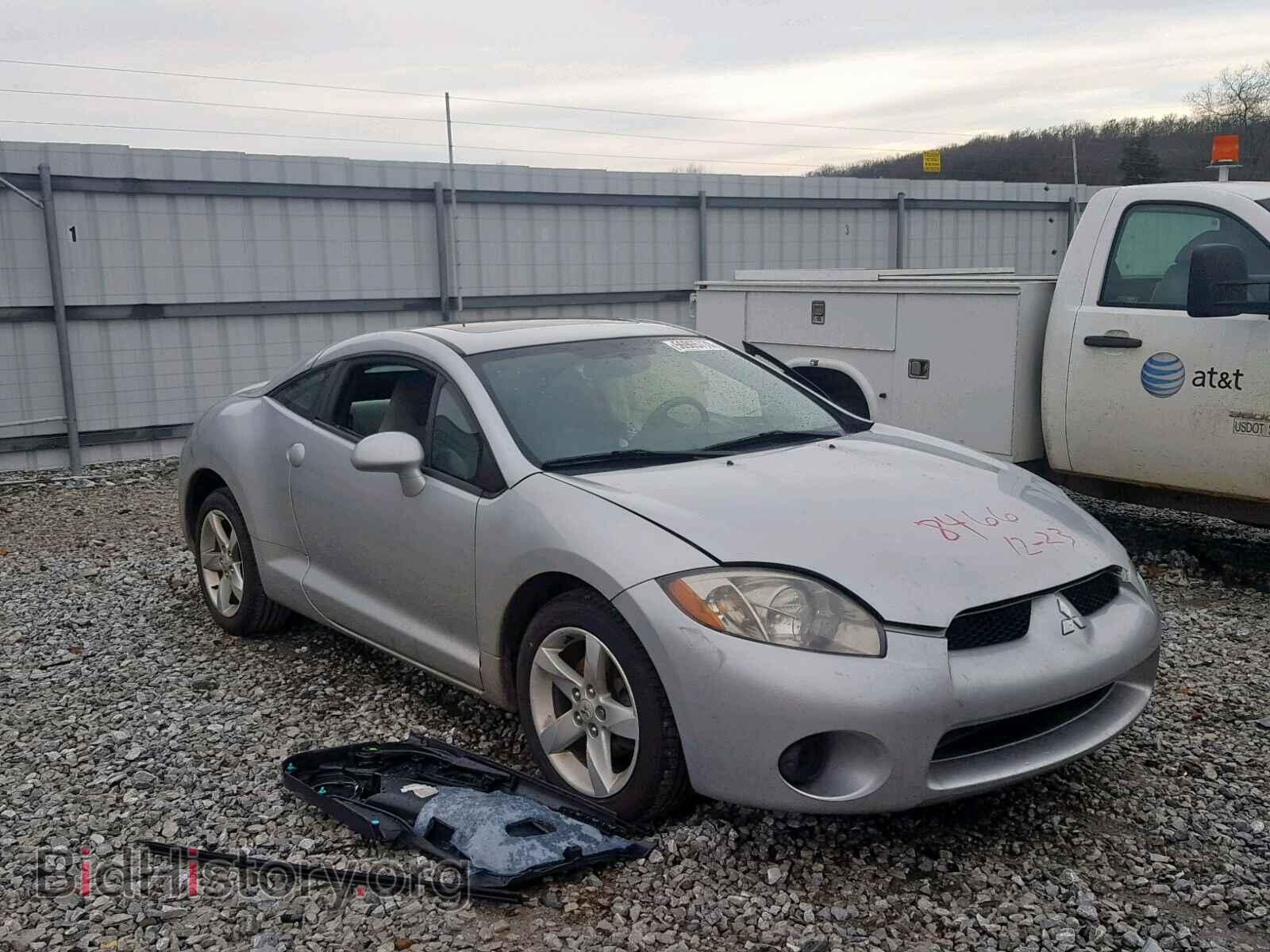 Photo 4A3AK24F47E028466 - MITSUBISHI ECLIPSE 2007