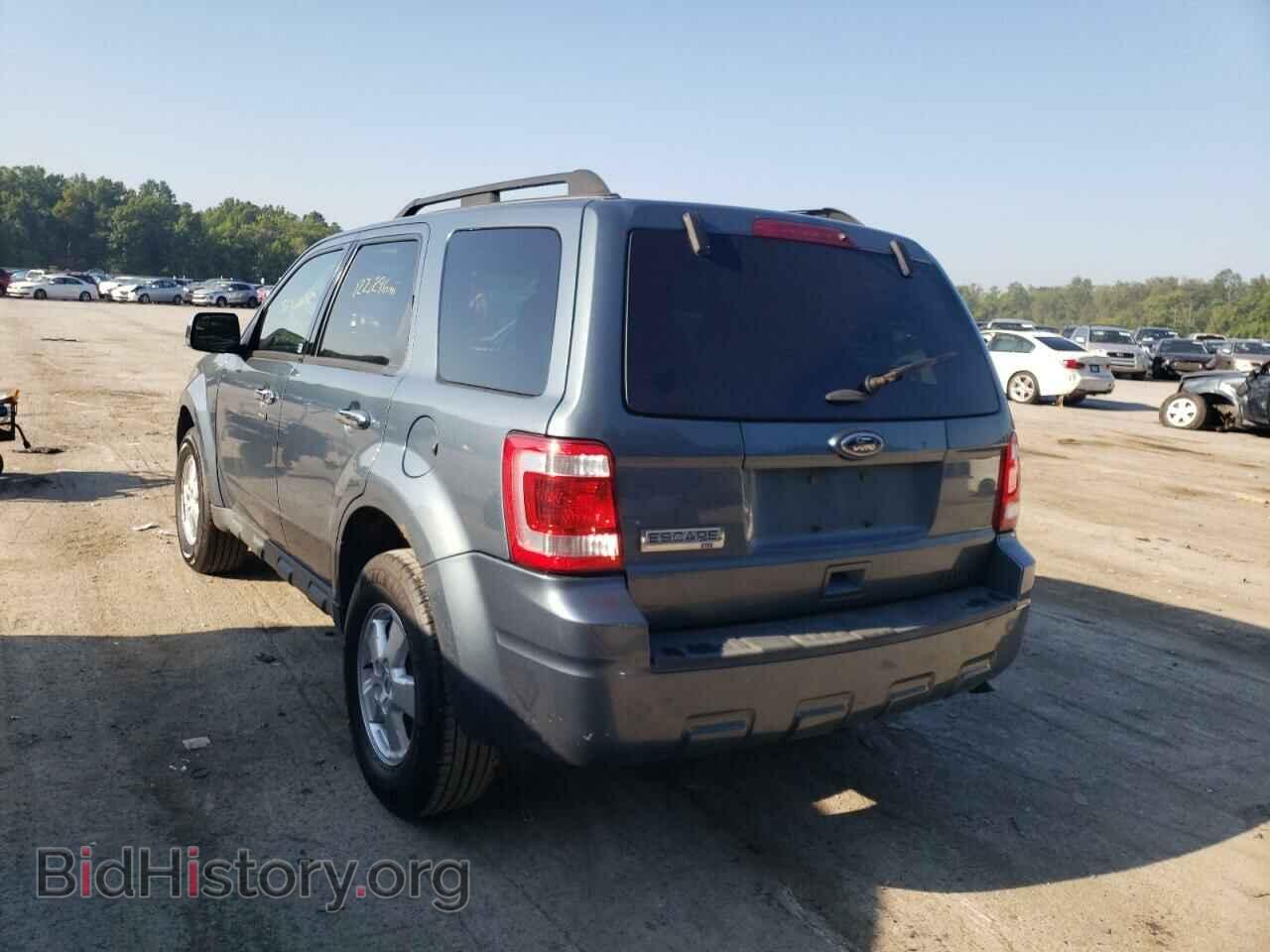 2011 FORD ESCAPE - VIN: 1FMCU0D7XBKA86302 - Фото 3