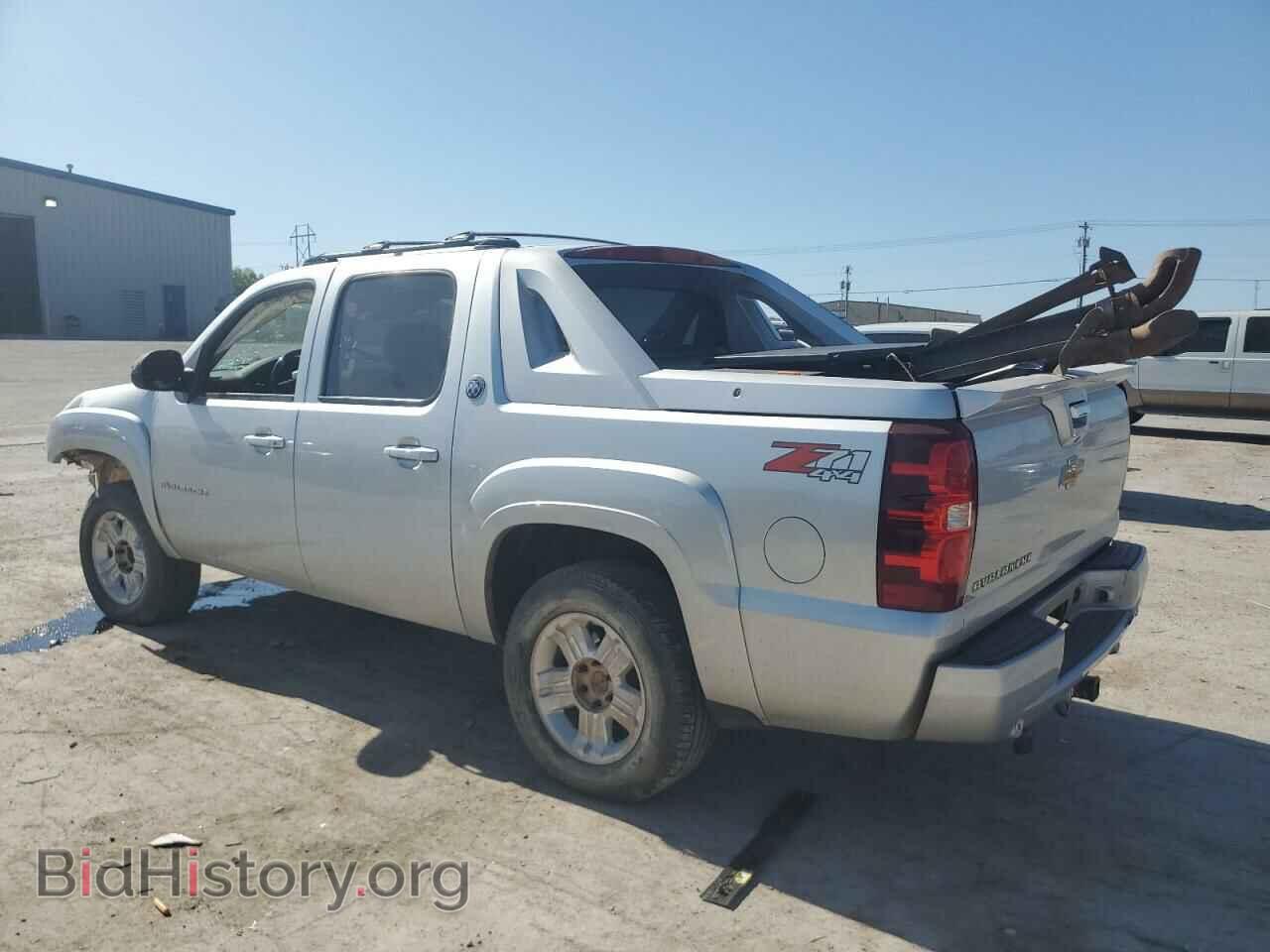 2013 CHEVROLET AVALANCHE - VIN: 3GNTKFE7XDG171041 - Фото 2