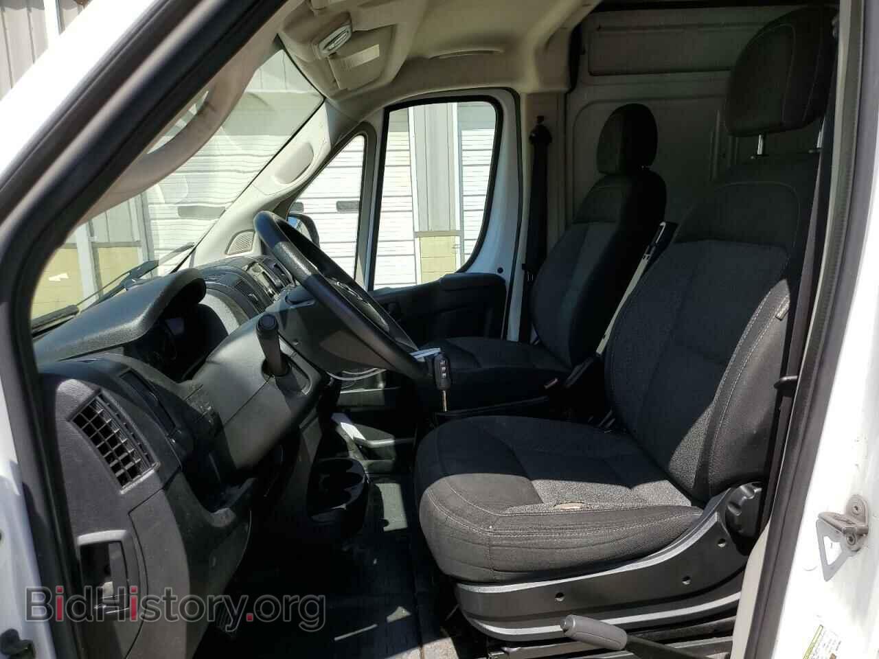 2019 RAM All Models - VIN: 3C6TRVBG3KE547565 - Photo 7