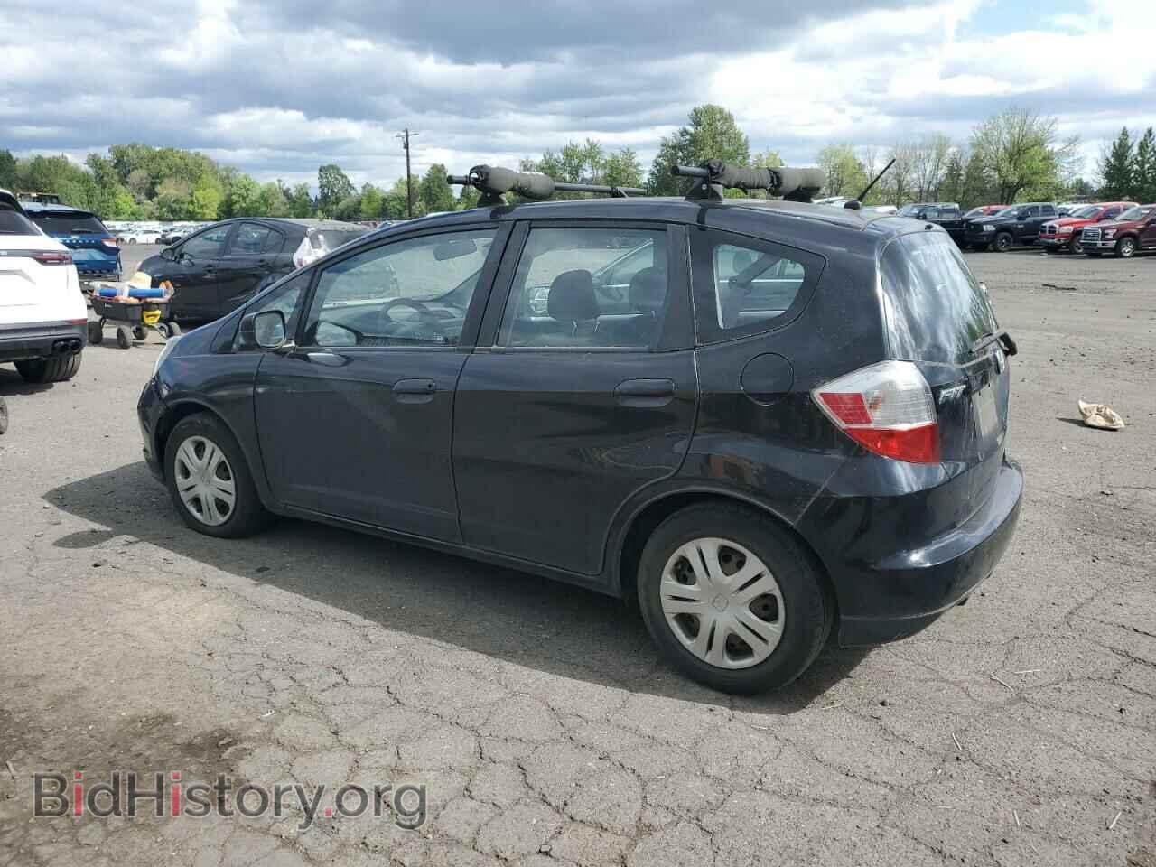 2011 HONDA FIT - VIN: JHMGE8H33BC015007 - Фото 2