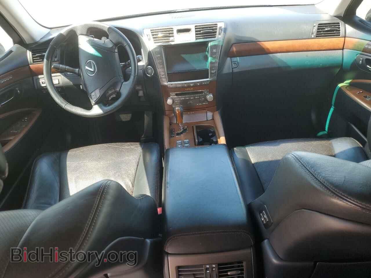 2012 LEXUS LS460 - VIN: JTHBL5EF0C5109106 - Photo 8