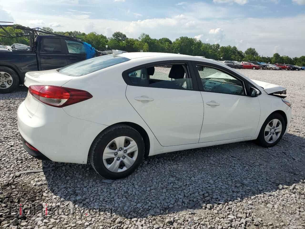 2017 KIA FORTE - VIN: 3KPFK4A74HE028037 - Фото 3