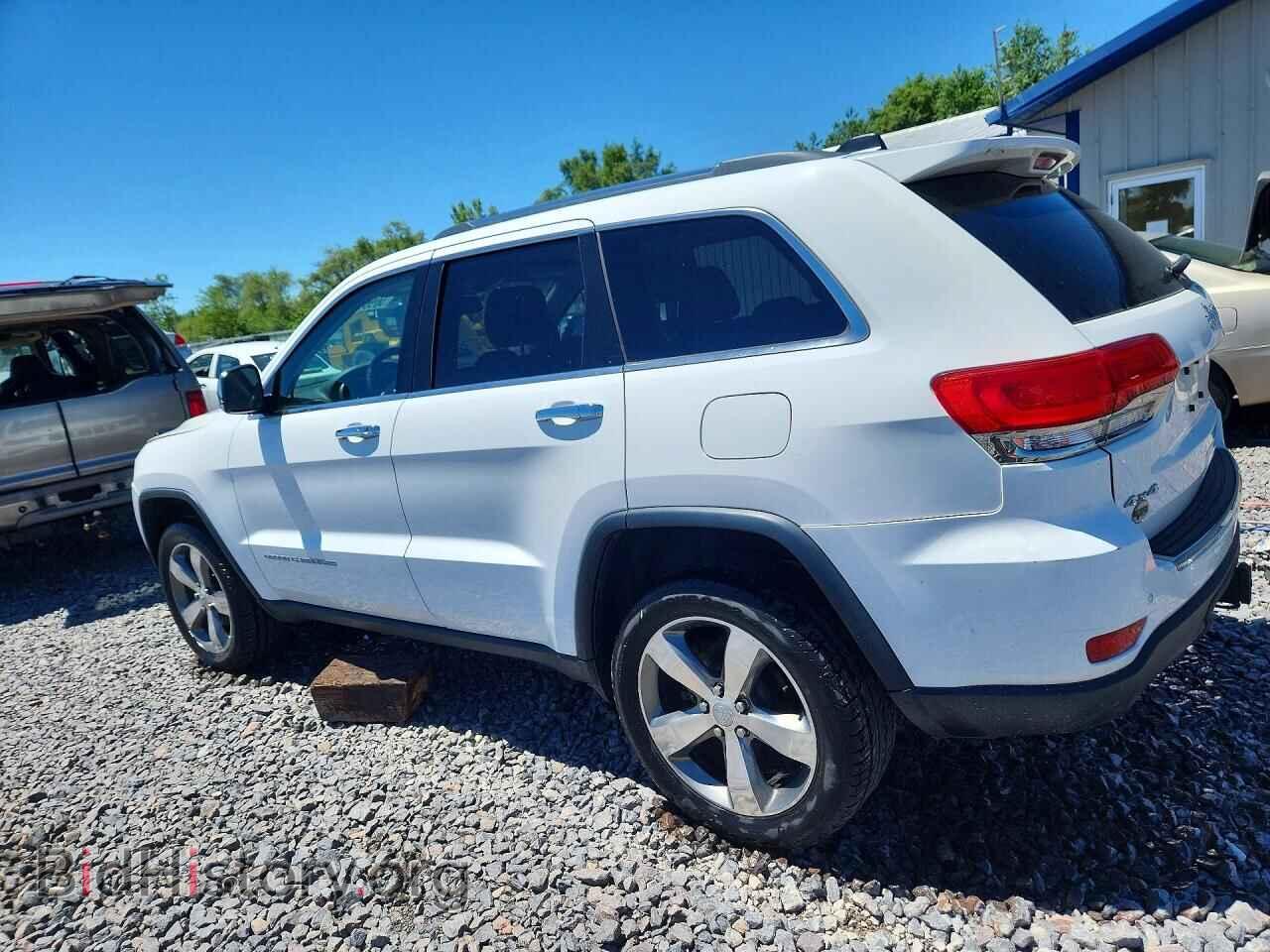 2015 JEEP CHEROKEE - VIN: 1C4RJFBG5FC214779 - Фото 2