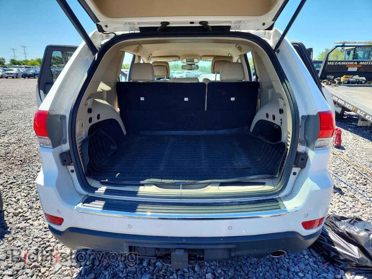 2015 JEEP CHEROKEE - VIN: 1C4RJFBG5FC214779 - Фото 6