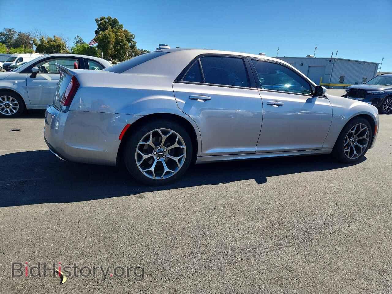 2018 CHRYSLER 300 - VIN: 2C3CCABG2JH261345 - Фото 3
