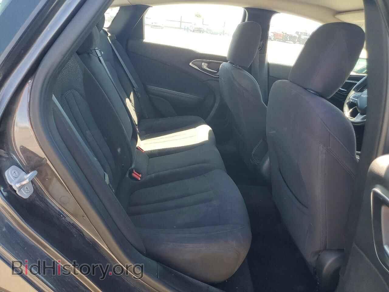 2015 CHRYSLER 200 - VIN: 1C3CCCAB5FN660475 - Фото 10
