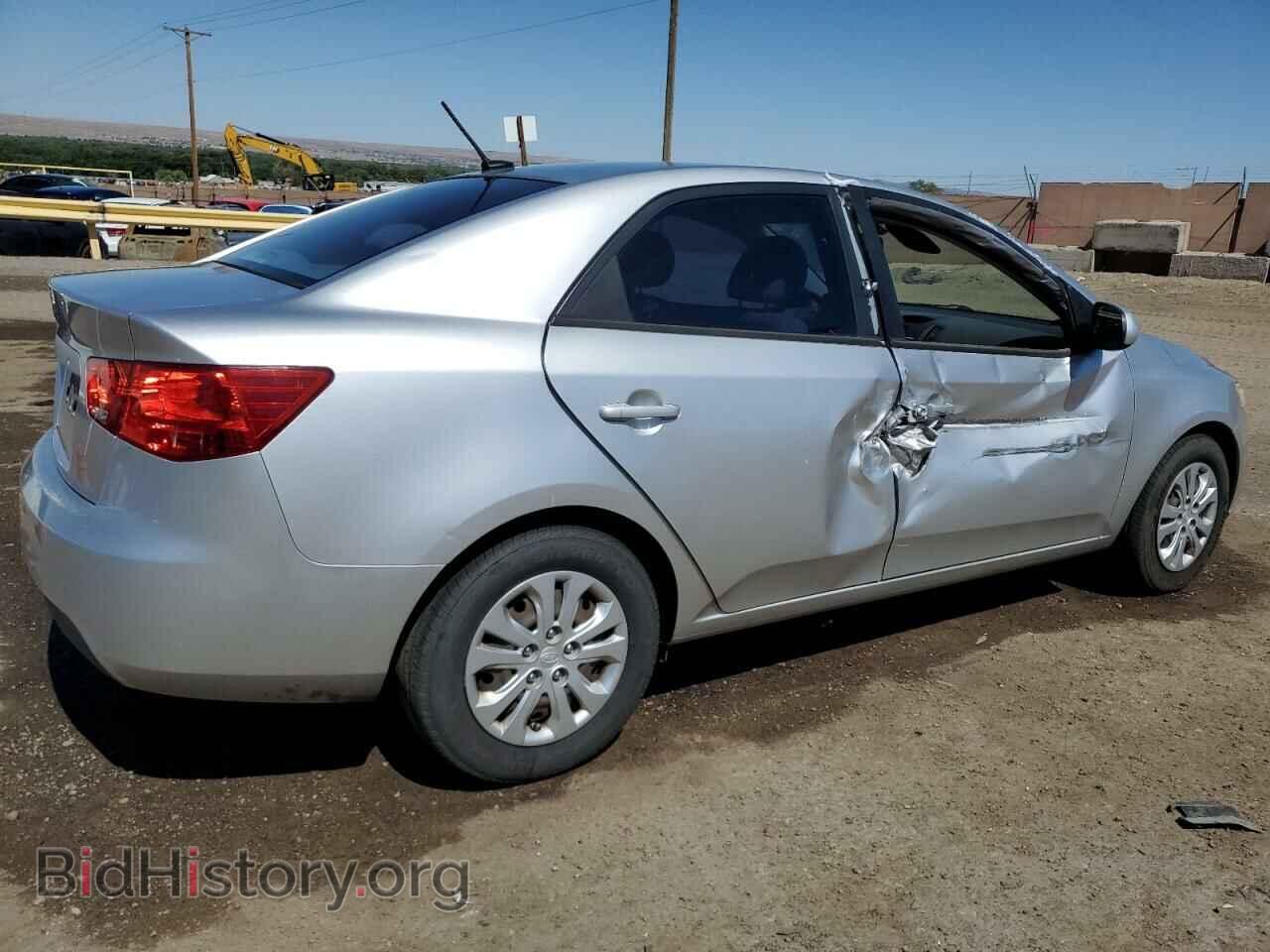 2011 KIA FORTE - VIN: KNAFT4A21B5456049 - Фото 3