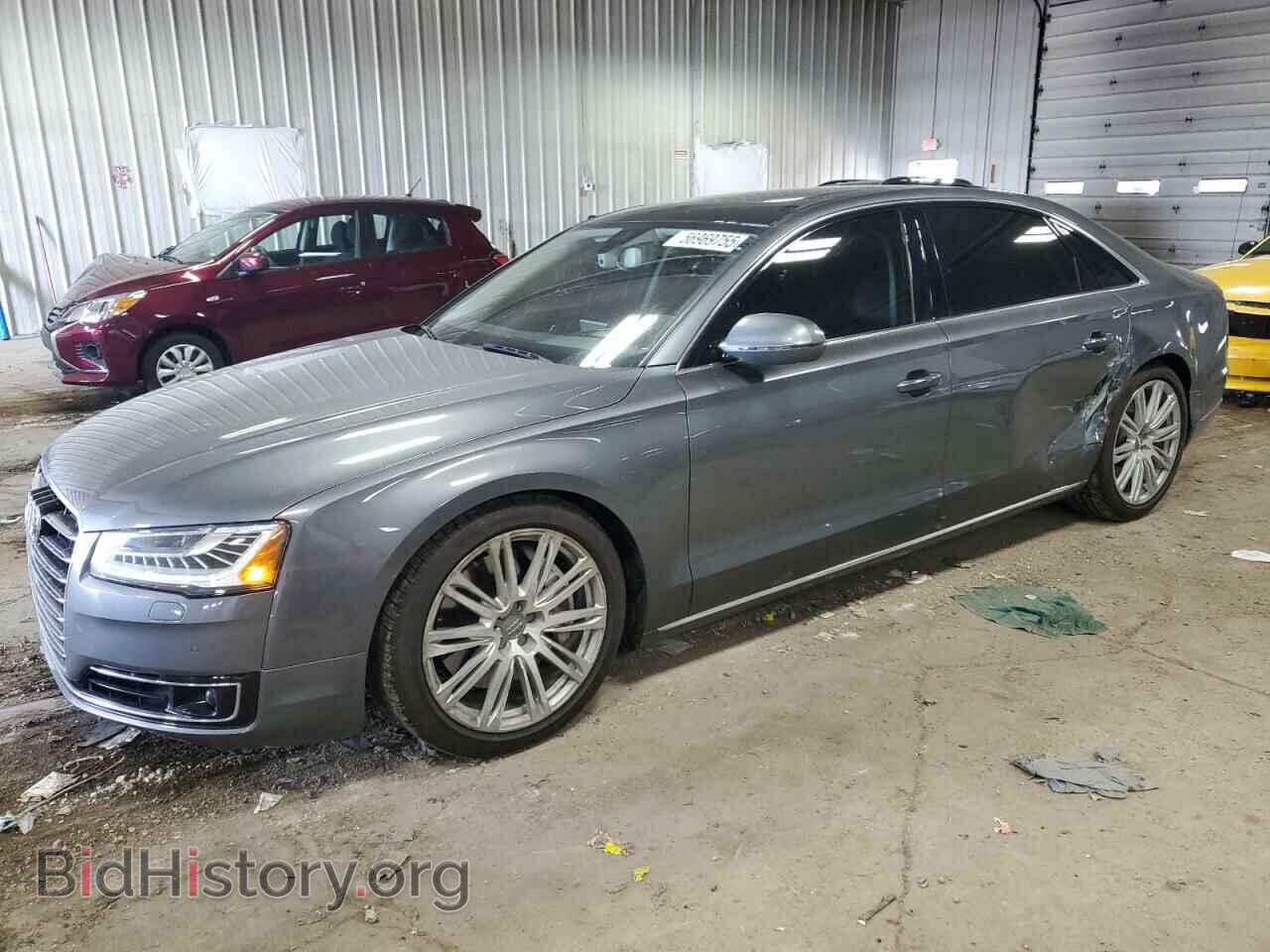 Photo WAU3GAFD4FN000925 - AUDI A8 2015