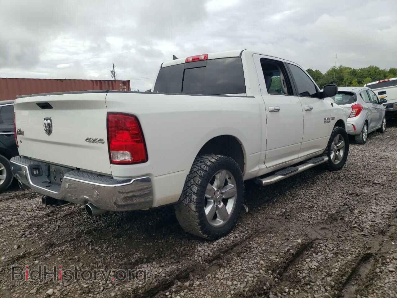 2017 RAM 1500 - VIN: 1C6RR7LT0HS586685 - Photo 4