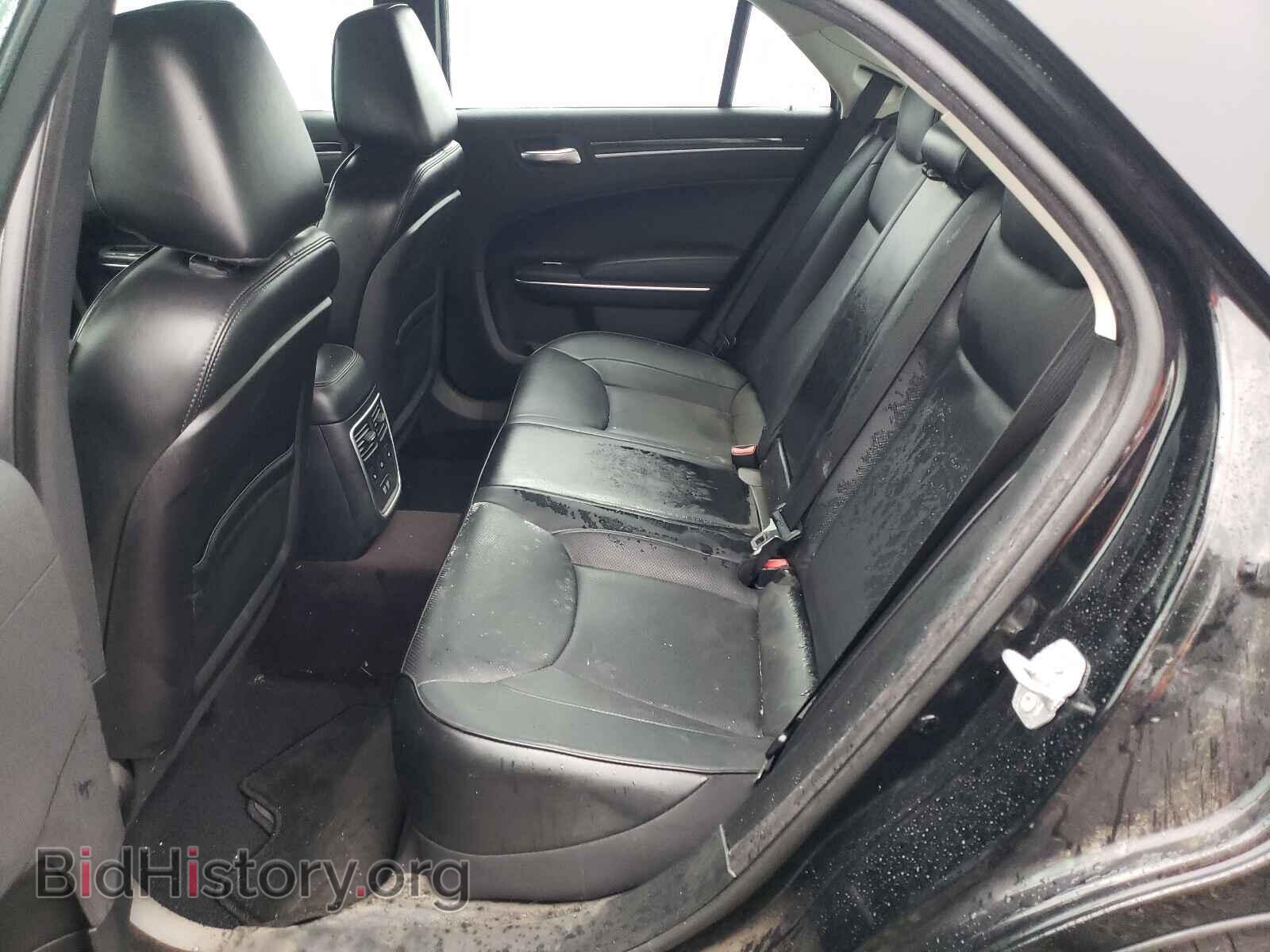 2017 CHRYSLER 300 - VIN: 2C3CCAKG3HH566752 - Фото 6