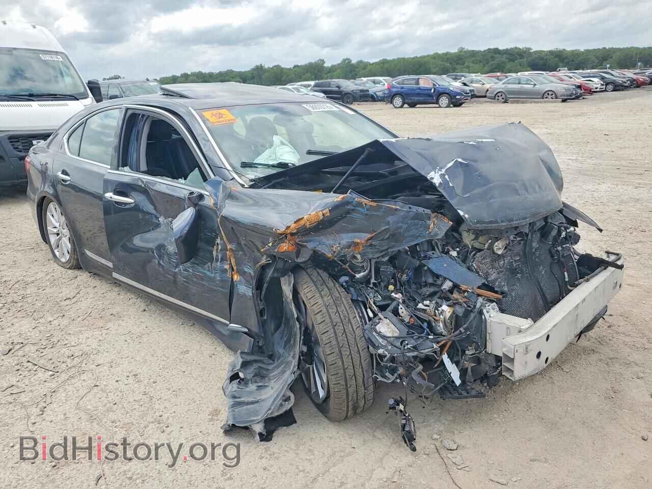 2010 LEXUS LS460 - VIN: JTHCL5EF0A5006656 - Photo 4