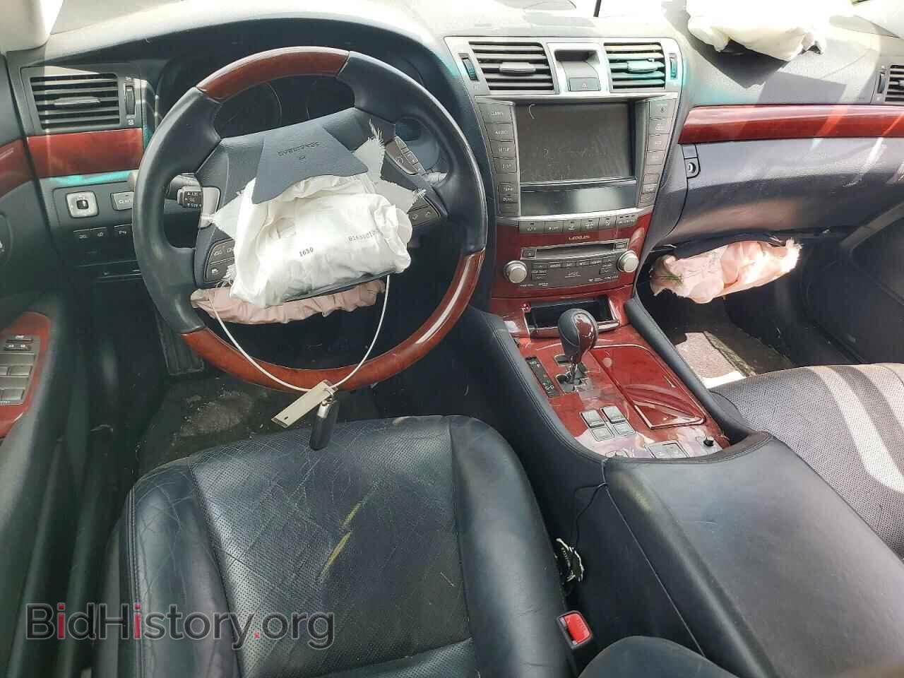 2010 LEXUS LS460 - VIN: JTHCL5EF0A5006656 - Photo 8
