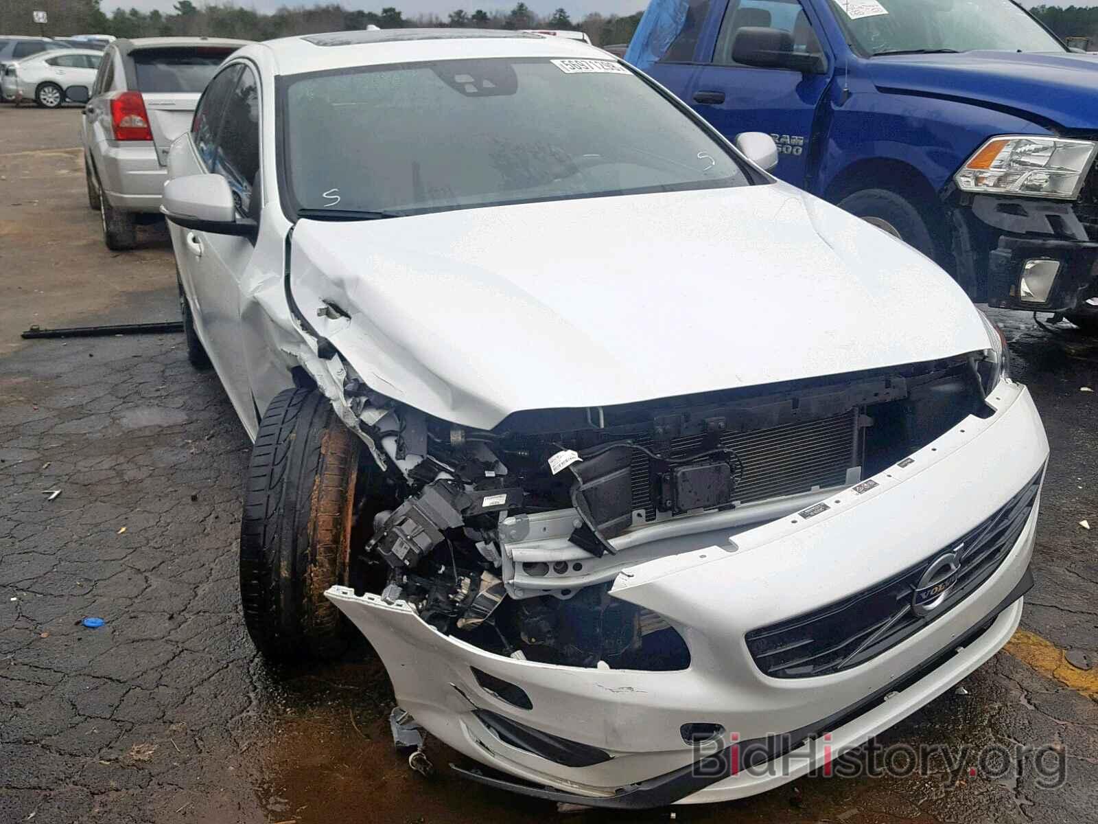 Photo YV149MTS3H2438615 - VOLVO S60 2017