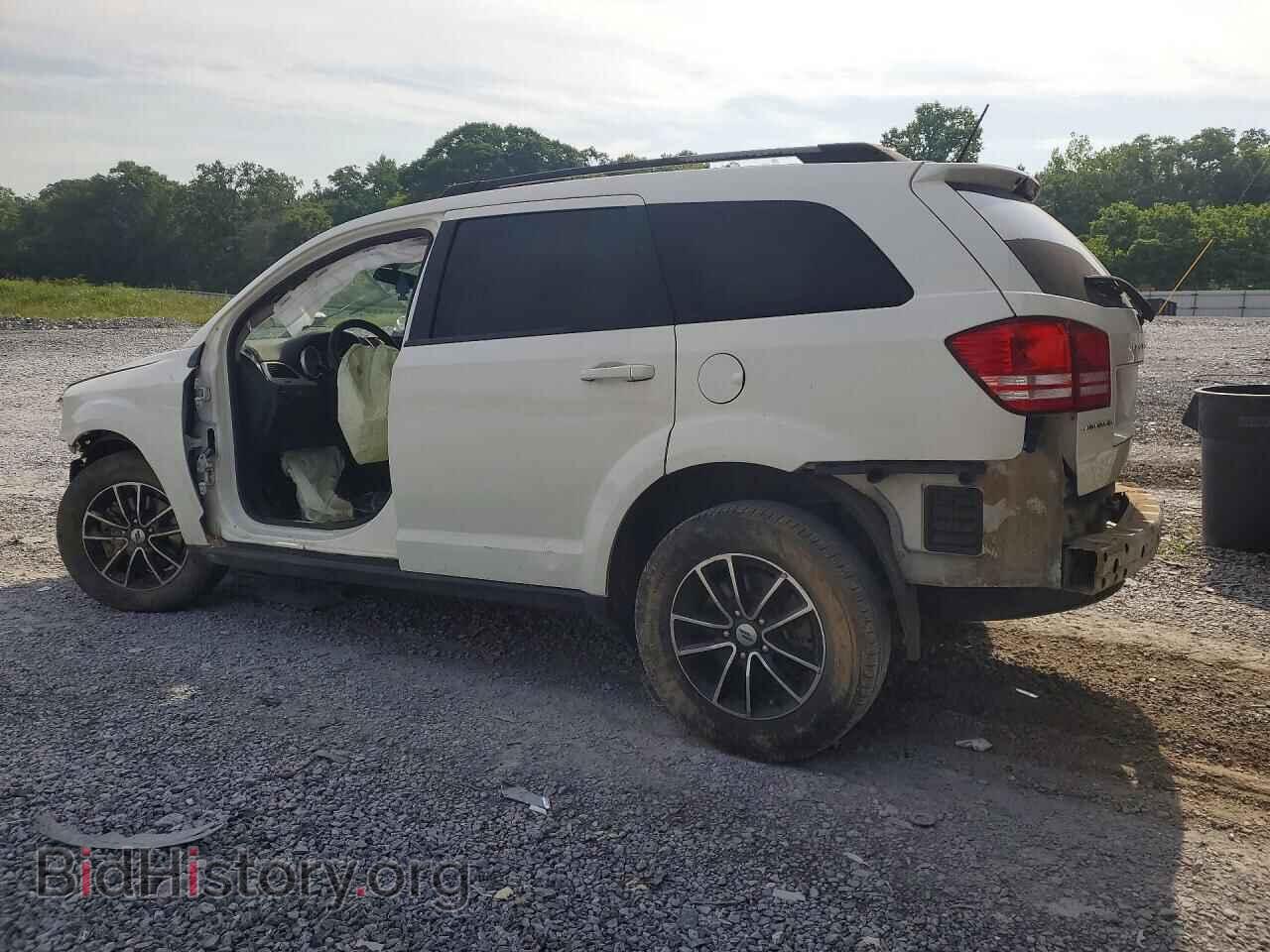 2018 DODGE JOURNEY - VIN: 3C4PDCAB2JT309767 - Photo 2