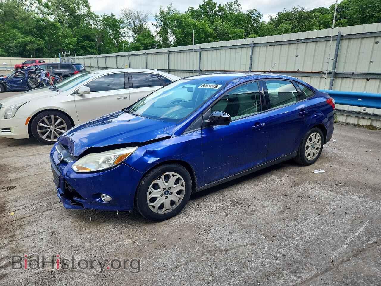 Photo 1FAHP3F21CL310272 - FORD FOCUS 2012