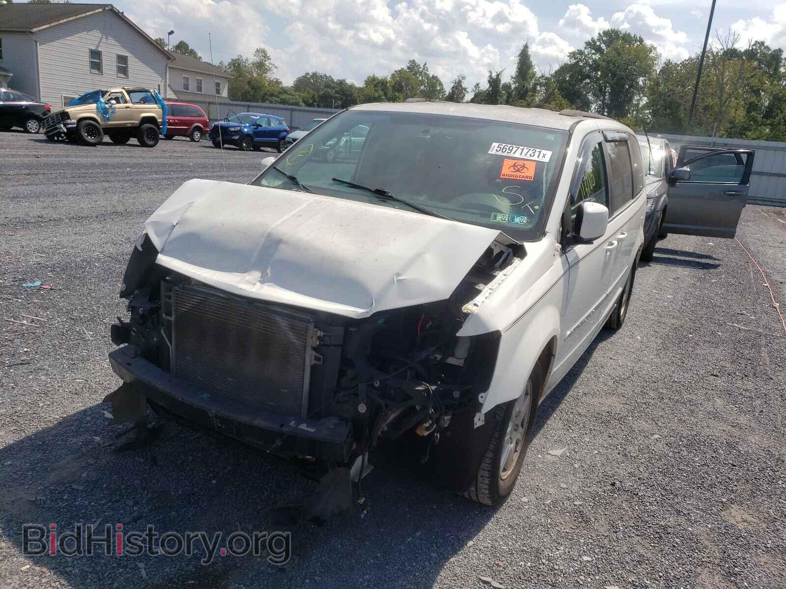 2011 CHRYSLER MINIVAN - VIN: 2A4RR5DGXBR739543 - Фото 2