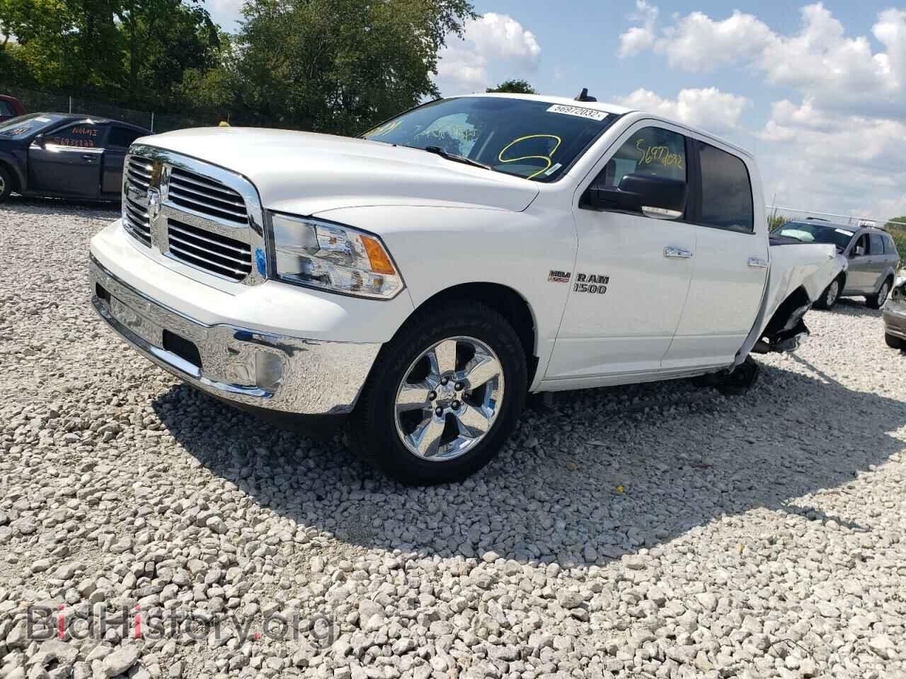2017 RAM 1500 - VIN: 3C6RR7LT4HG533687 - Photo 2