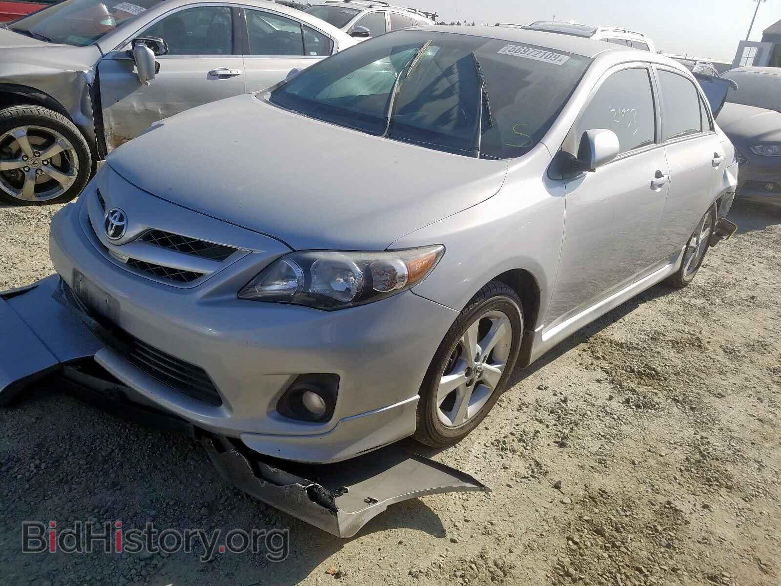 2013 TOYOTA COROLLA BA - VIN: 2T1BU4EE9DC111828 - Фото 2