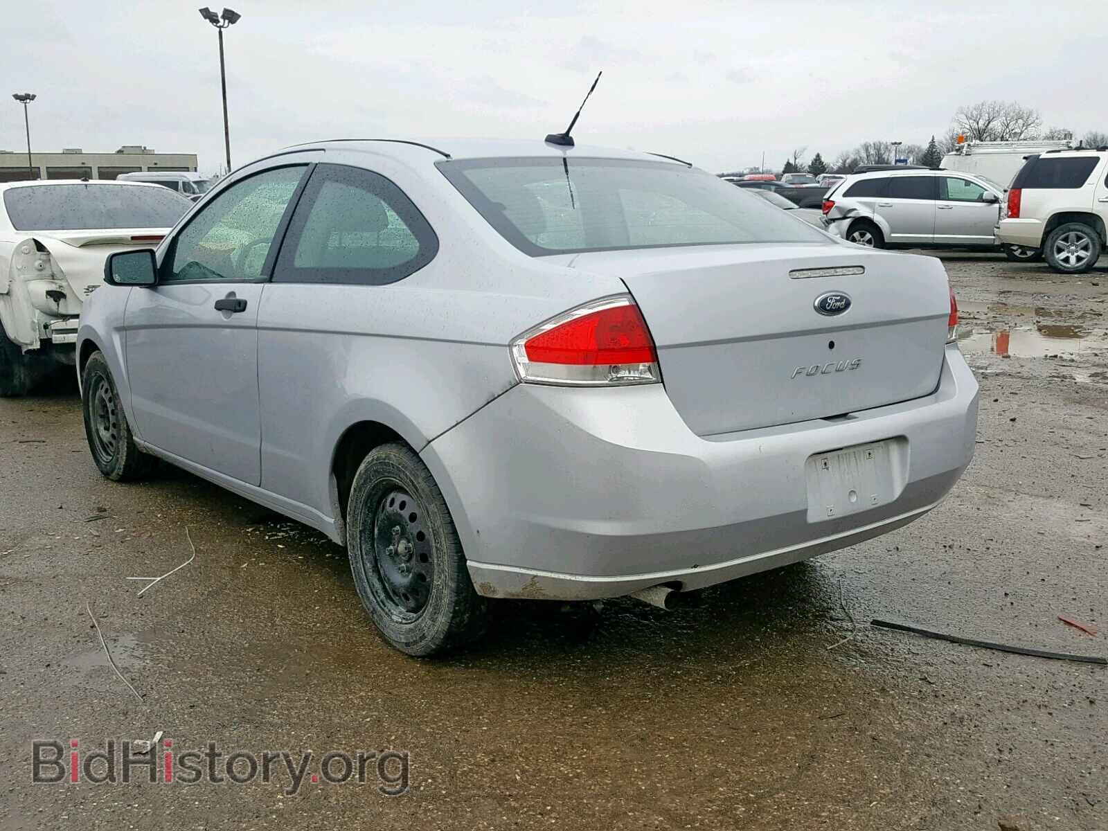 2008 FORD FOCUS - VIN: 1FAHP32N78W266798 - Фото 3