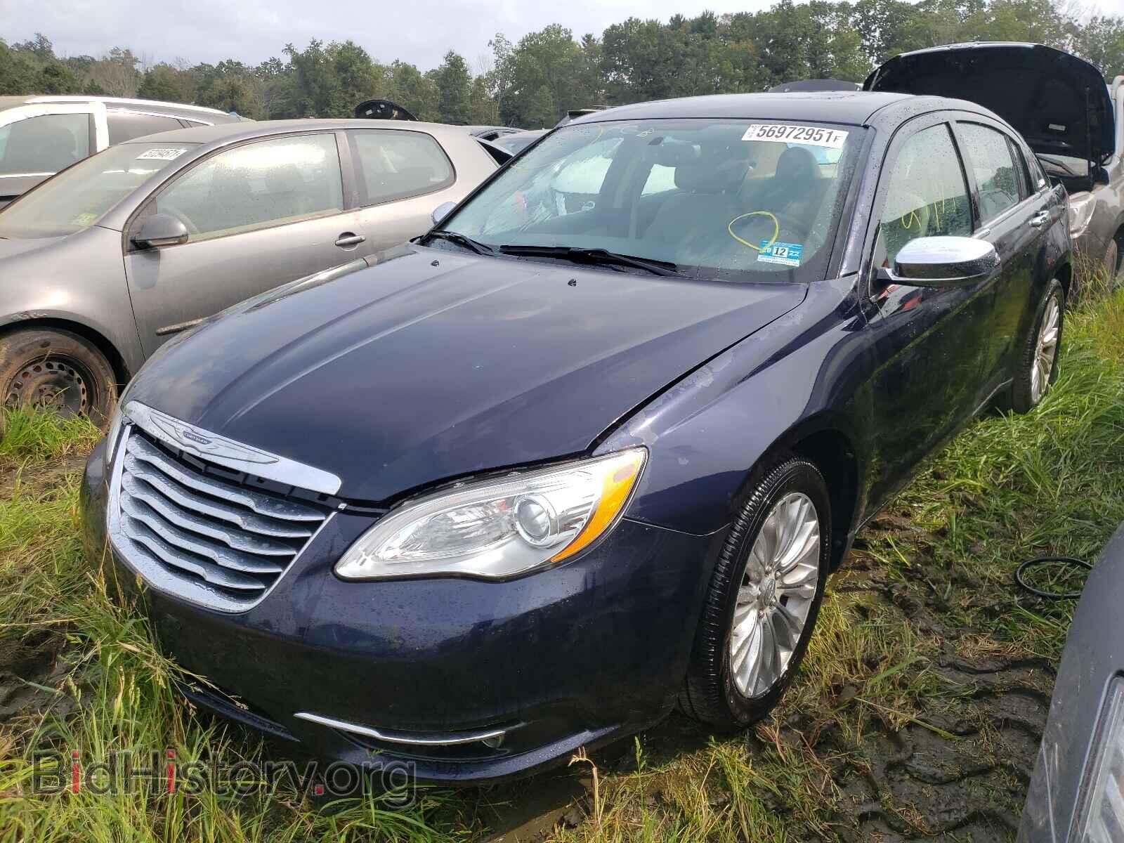 2012 CHRYSLER 200 - VIN: 1C3CCBCG0CN109207 - Фото 2