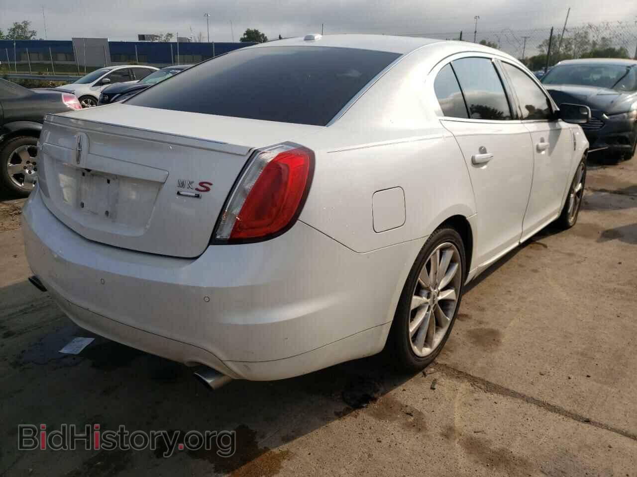 2011 LINCOLN MKS - VIN: 1LNHL9FT3BG602736 - Photo 4