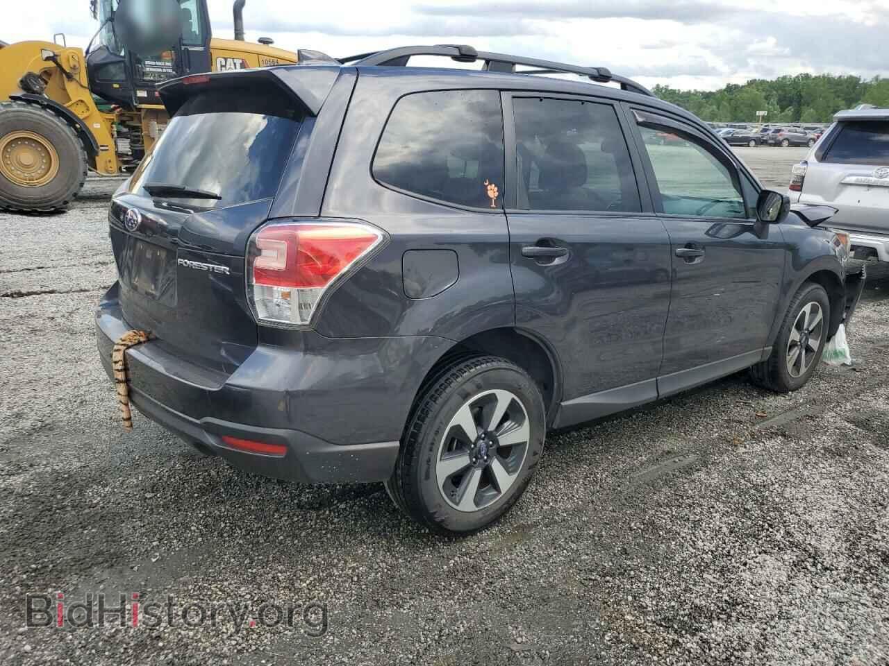 2018 SUBARU FORESTER - VIN: JF2SJAGC4JH555498 - Фото 3
