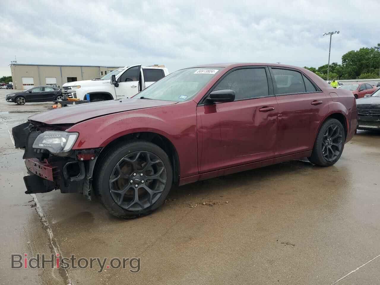 Фотография 2C3CCAAG5KH614387 - CHRYSLER 300 2019