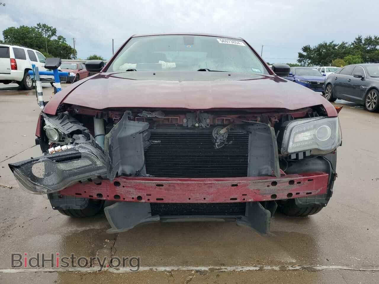 2019 CHRYSLER 300 - VIN: 2C3CCAAG5KH614387 - Фото 5