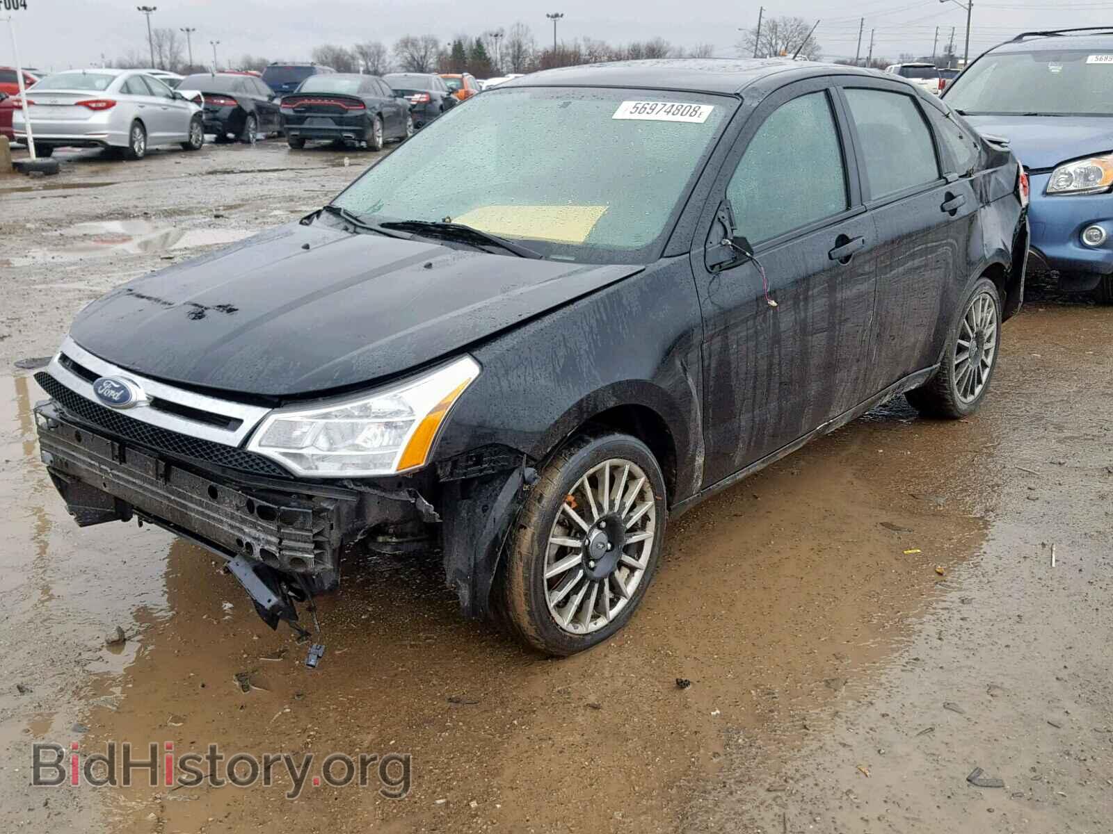 2009 FORD FOCUS - VIN: 1FAHP36N39W135220 - Фото 2