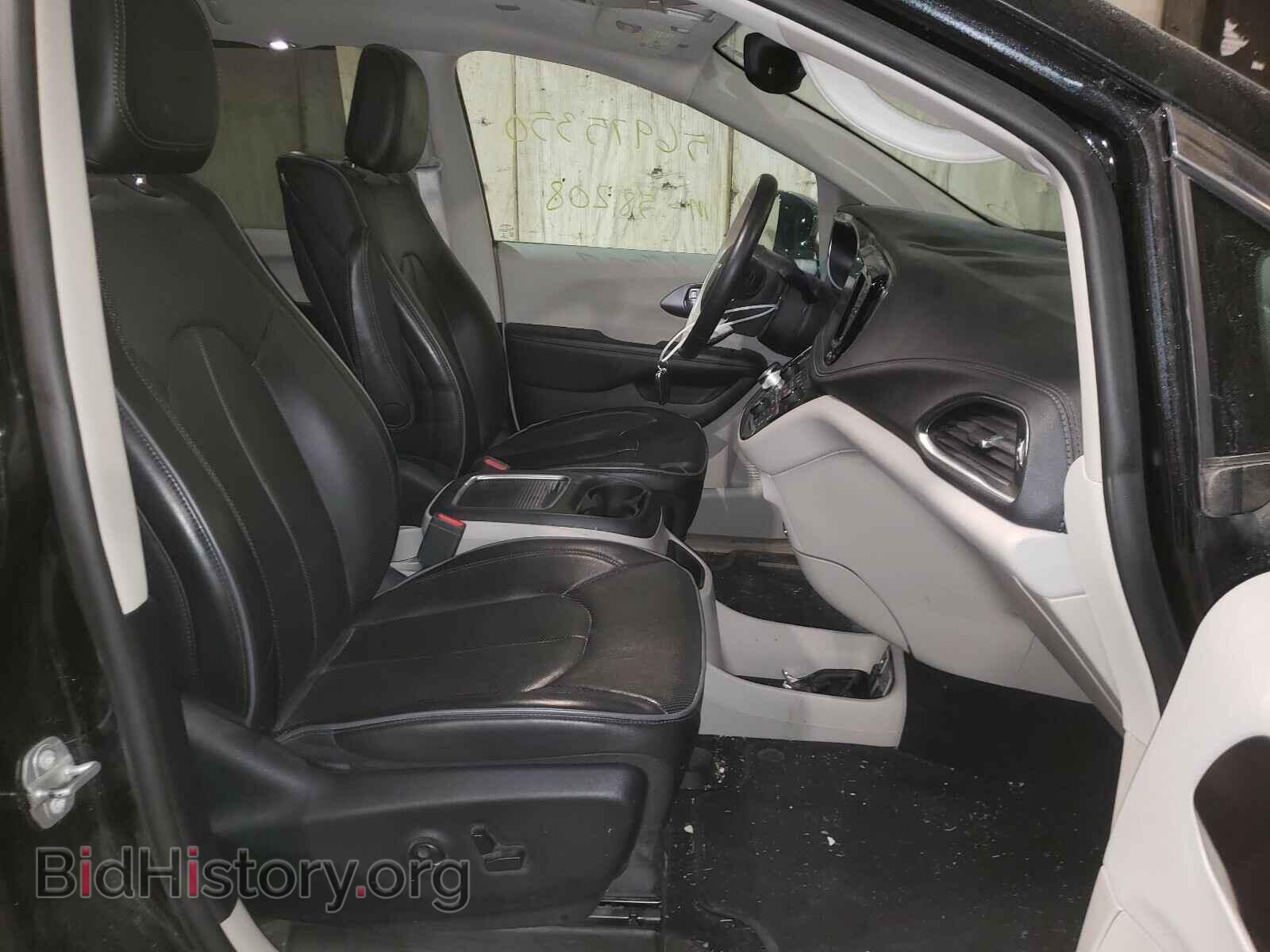 2017 CHRYSLER PACIFICA - VIN: 2C4RC1GG3HR804091 - Photo 5