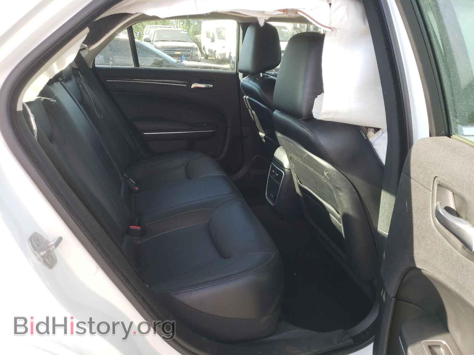 2015 CHRYSLER 300 - VIN: 2C3CCAAG1FH828332 - Фото 6
