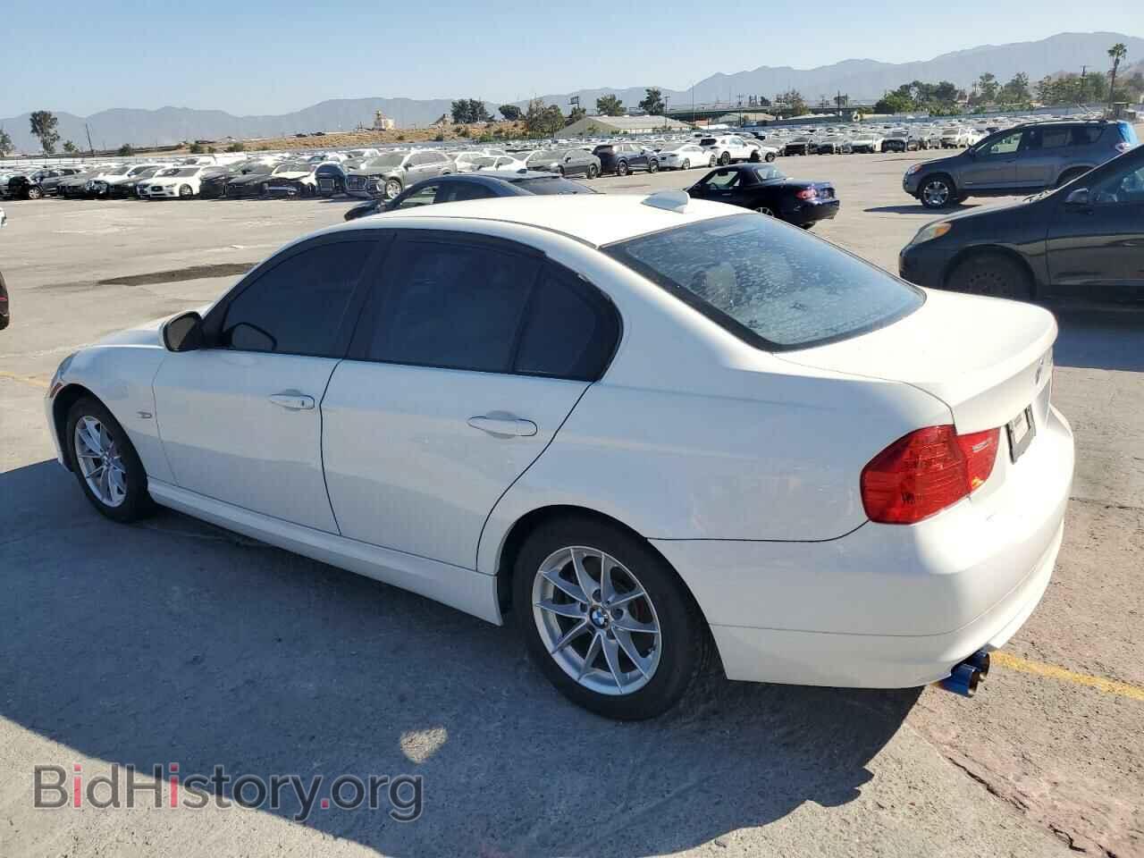2010 BMW 3 SERIES - VIN: WBAPH7C5XAE125922 - Фото 2