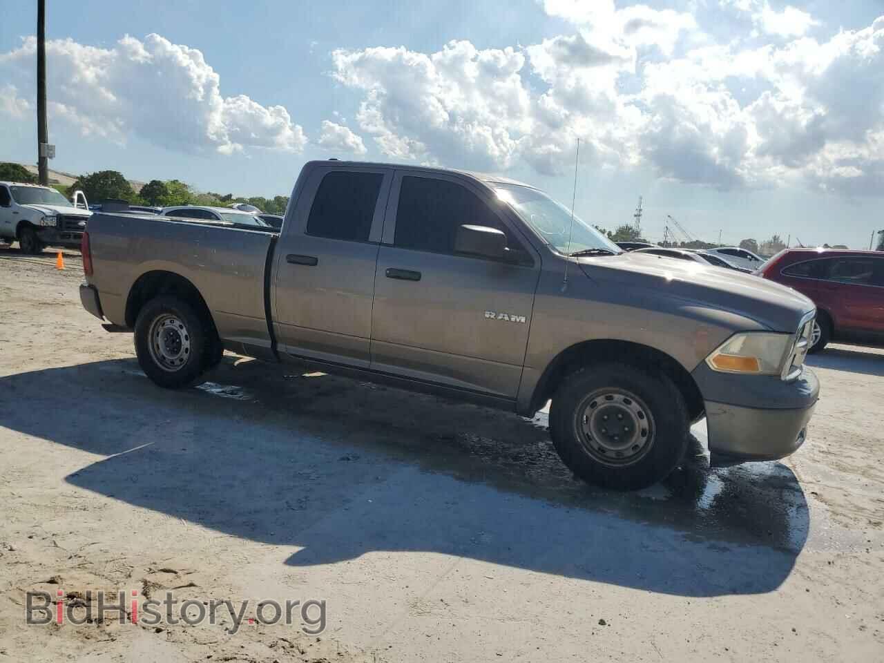 2009 DODGE All Models - VIN: 1D3HB18P19S747135 - Фото 4