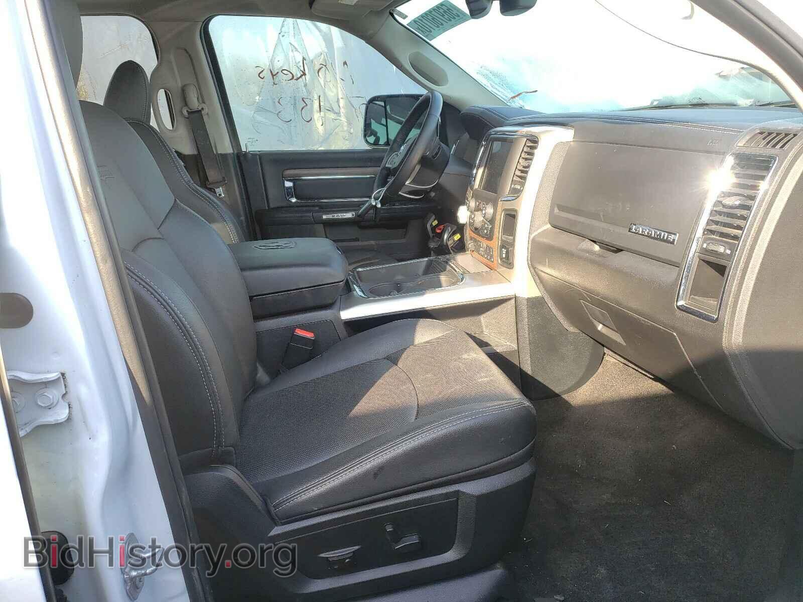 2017 RAM 1500 - VIN: 1C6RR7VT7HS739267 - Фото 5