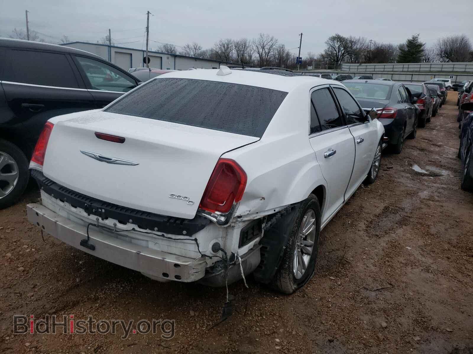2016 CHRYSLER 300 - VIN: 2C3CCAEG8GH235546 - Фото 4