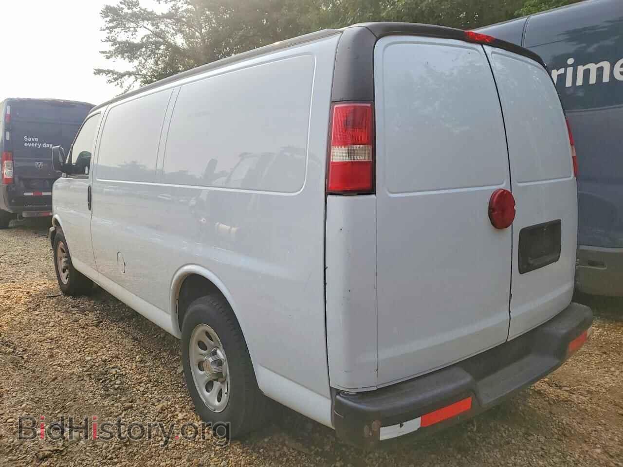 2013 CHEVROLET EXPRESS - VIN: 1GCSGAFX1D1158507 - Фото 2