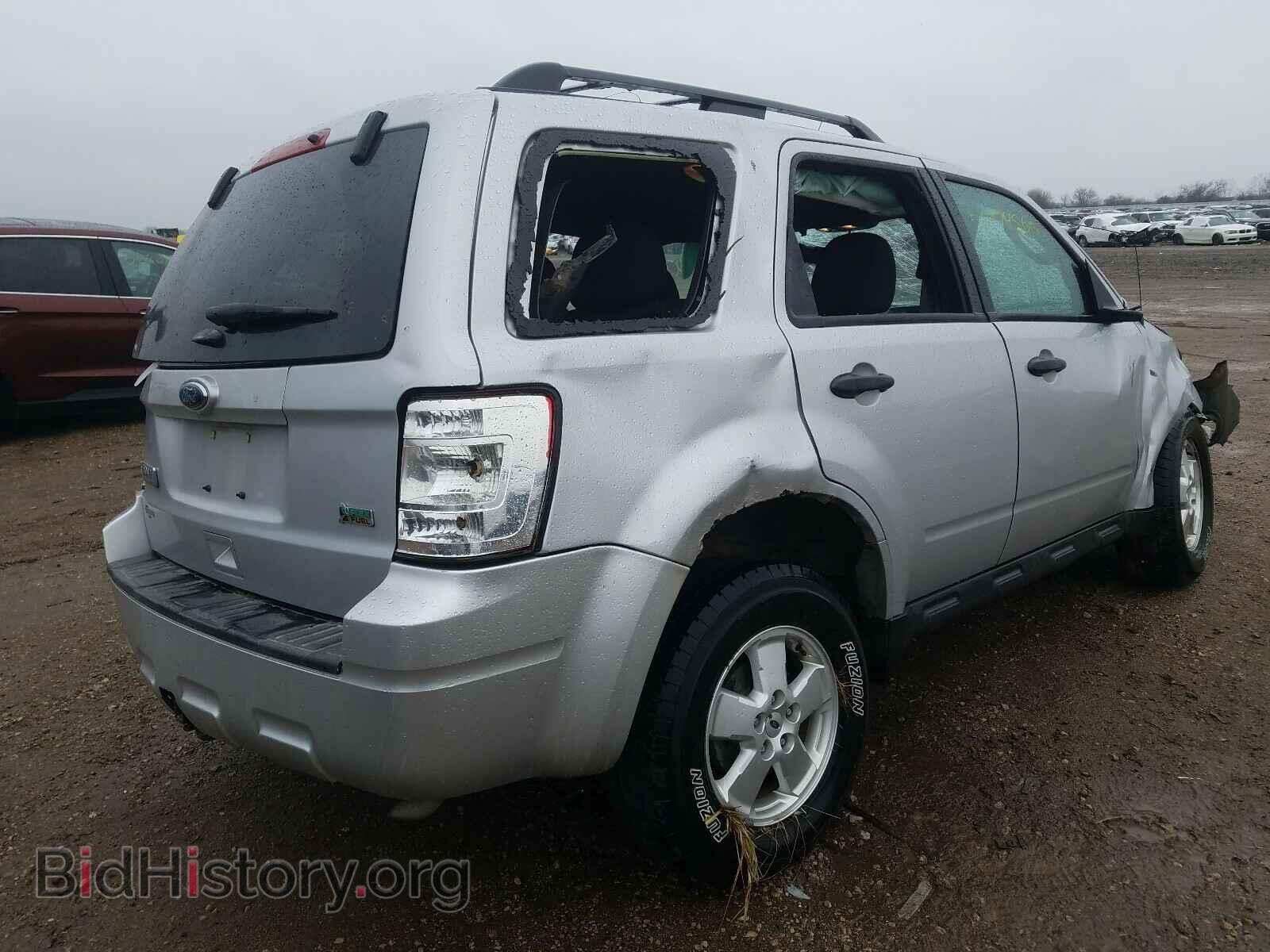 2011 FORD ESCAPE - VIN: 1FMCU9DG8BKB02615 - Фото 4