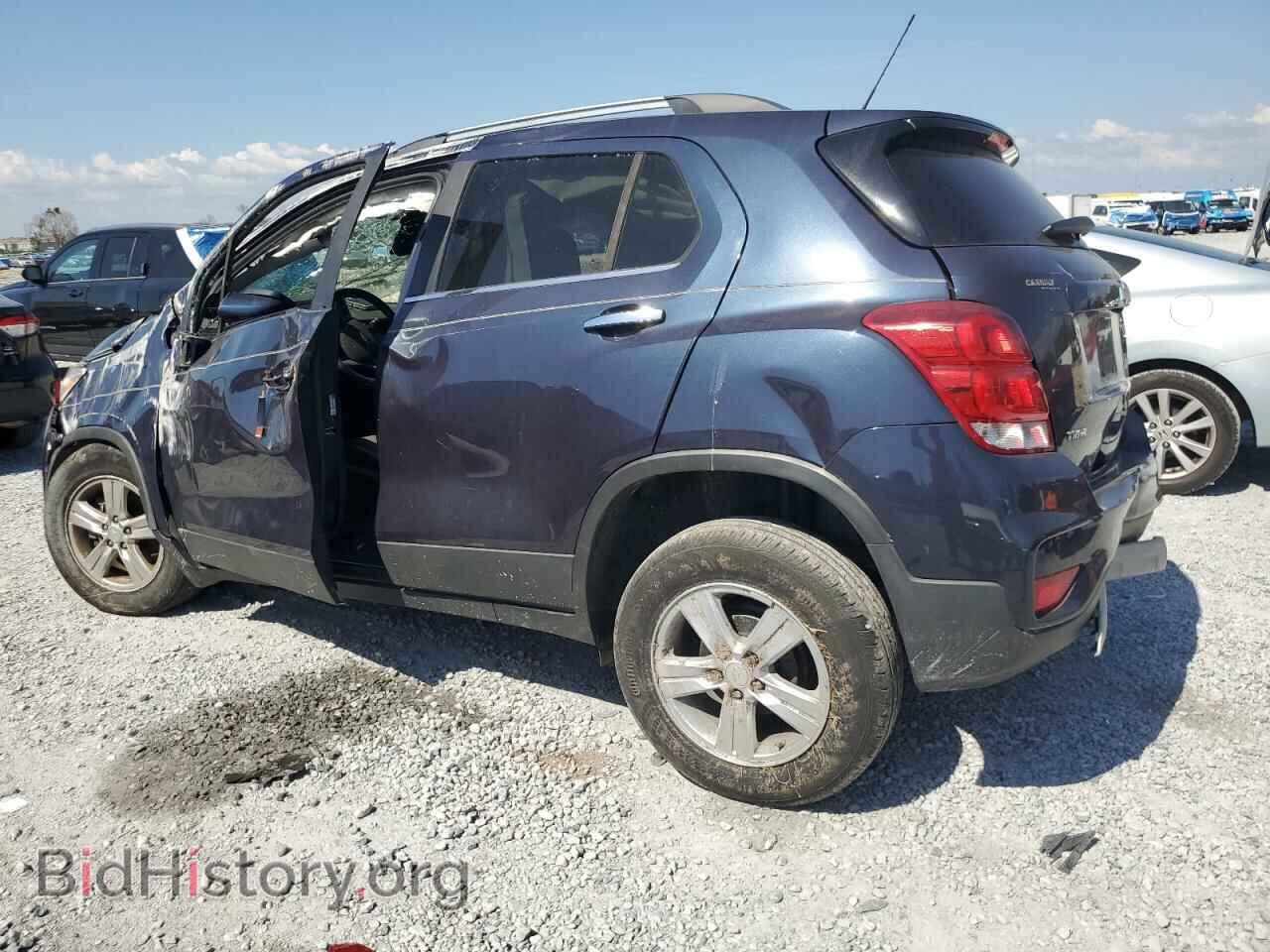 2019 CHEVROLET TRAX - VIN: 3GNCJLSB3KL268340 - Фото 2