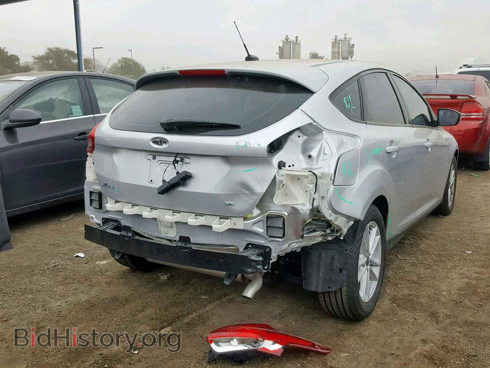 2017 FORD FOCUS SE - VIN: 1FADP3K26HL319528 - Фото 4