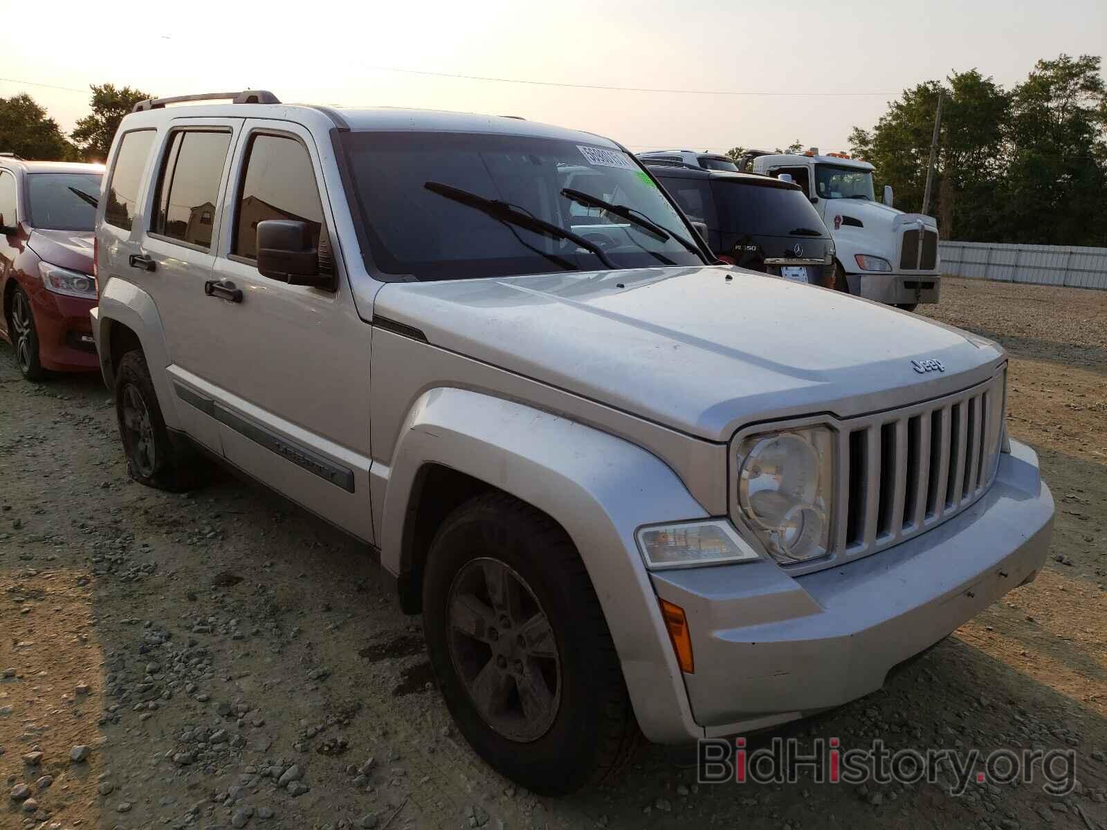 Photo 1J8GN28K48W190291 - JEEP LIBERTY 2008