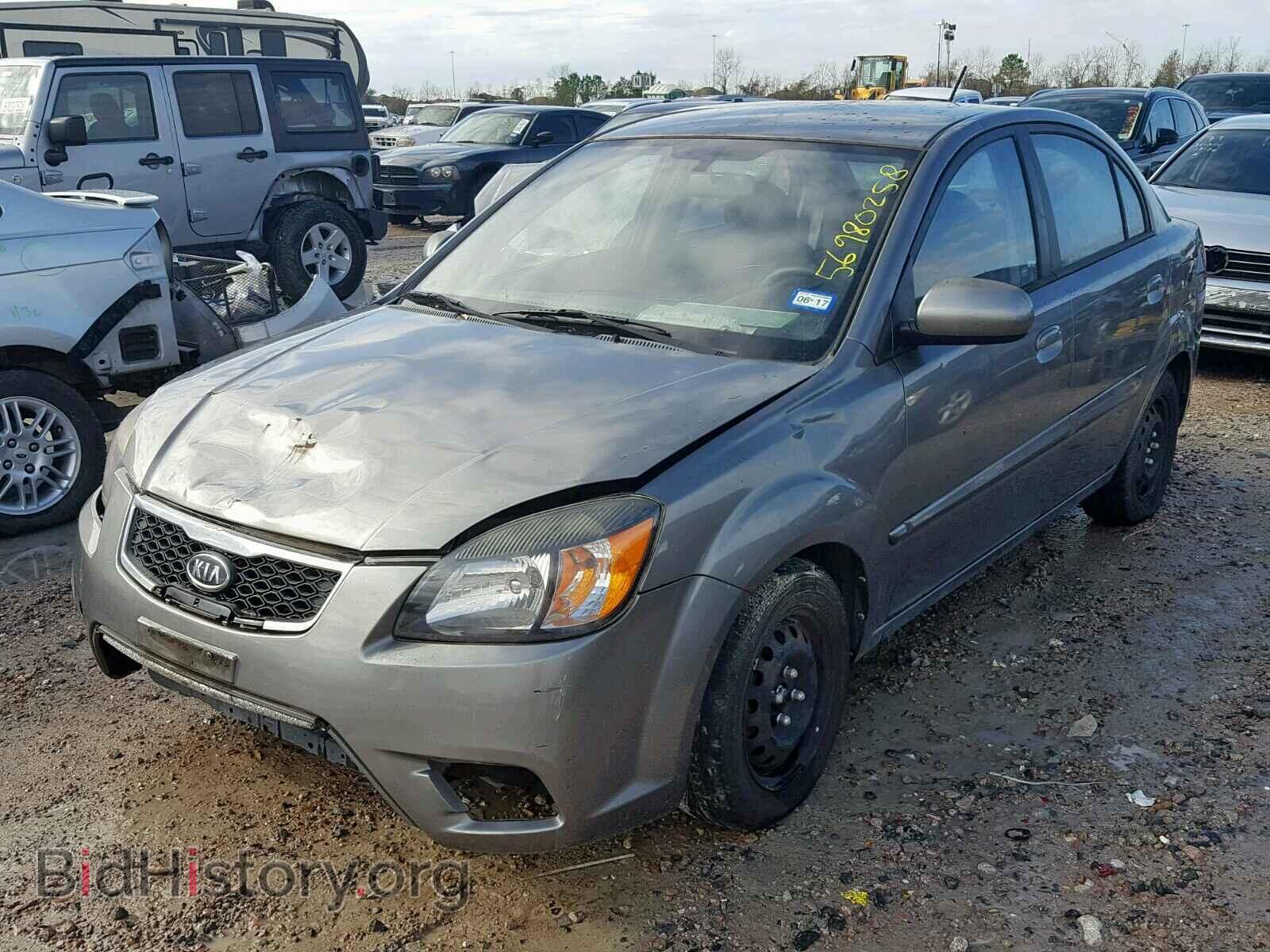 2011 KIA RIO BASE - VIN: KNADH4A36B6858869 - Фото 2