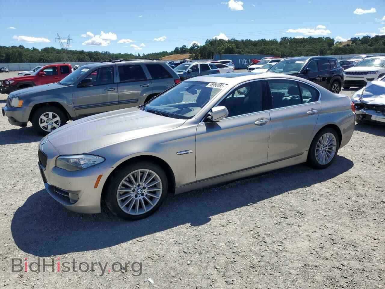 Фотография WBAFU7C52DDU73165 - BMW 5 SERIES 2013