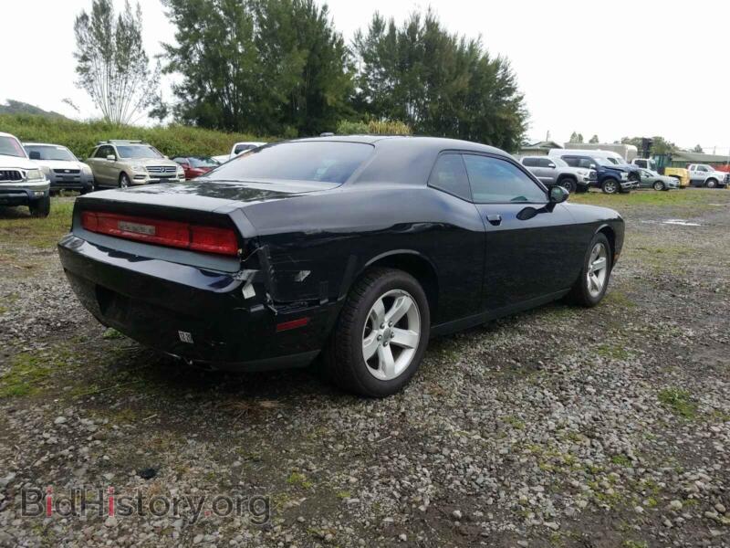2014 Dodge CHALLENGER (VIN 2C3CDYAG7EH293429) — photo 4 of 10