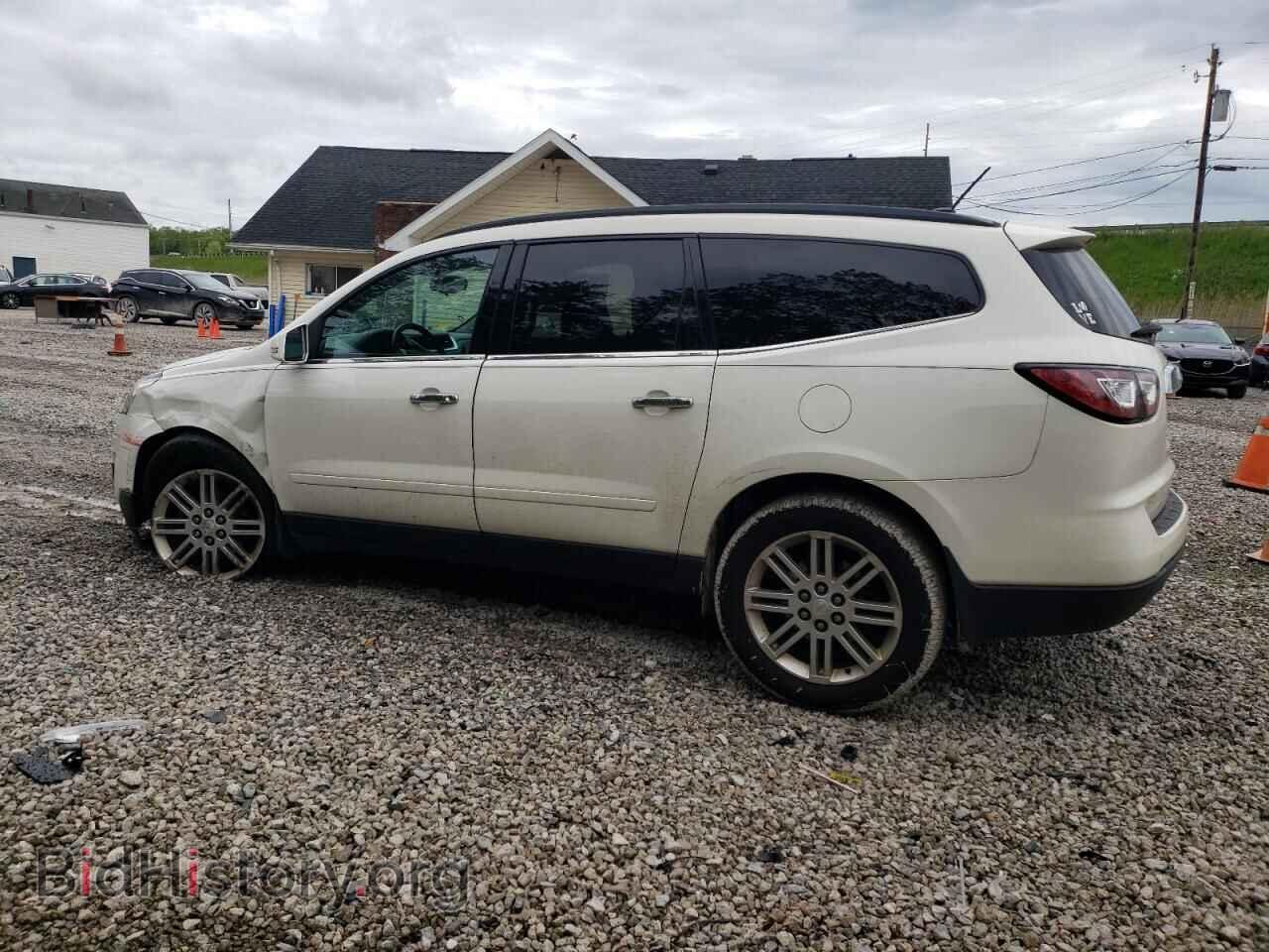 2015 CHEVROLET TRAVERSE - VIN: 1GNKRGKD2FJ295605 - Фото 2