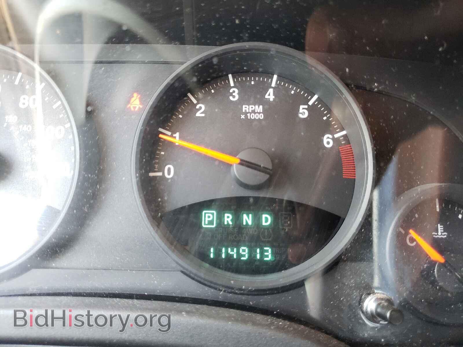 2011 JEEP COMPASS - VIN: 1J4NT1FA9BD165599 - Фото 8