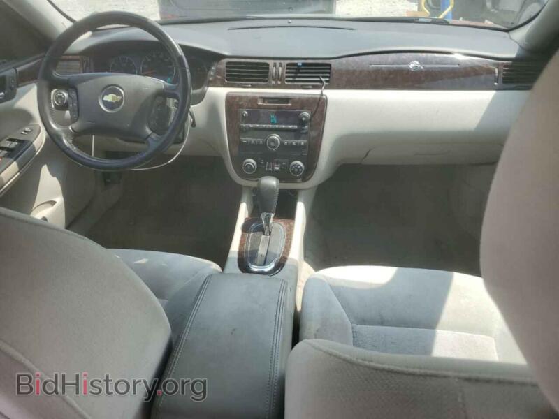 2013 Chevrolet IMPALA (VIN 2G1WG5E30D1243607) — photo 8 of 12